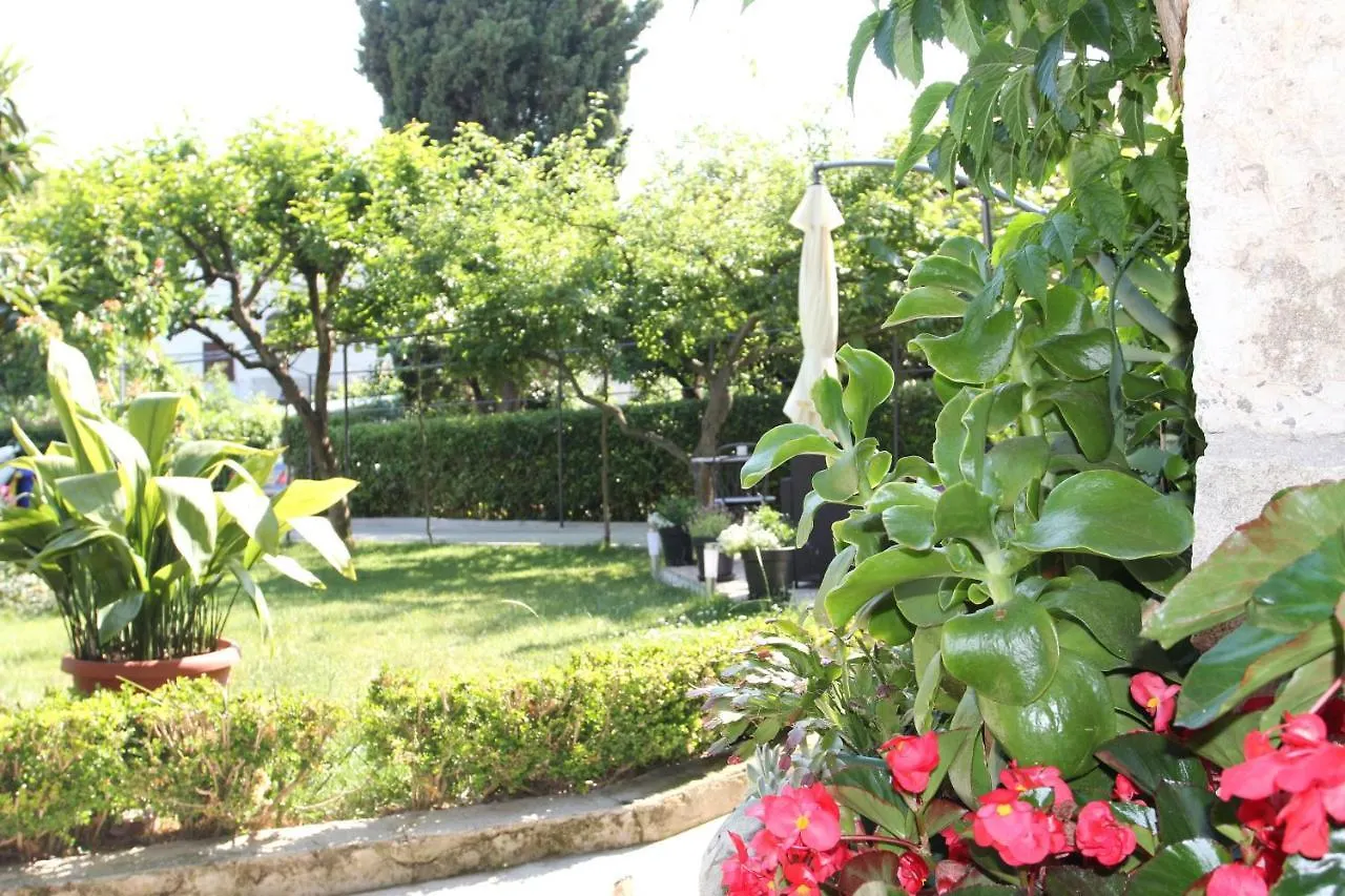 Rooms Ena Rovinj 0*,  Croatia