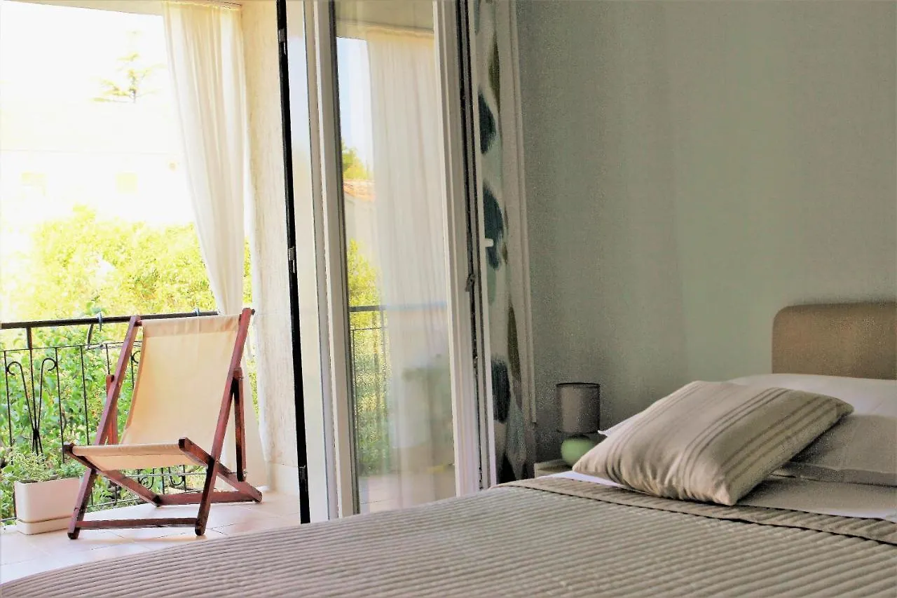 Rooms Ena Rovinj Gostinjska kuća