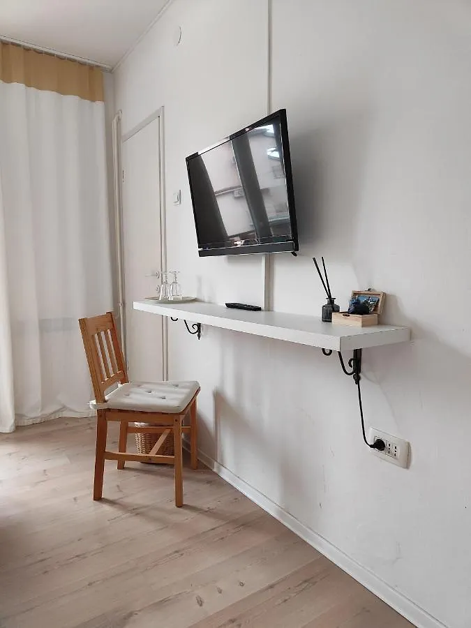 Rooms Ena Rovinj Gostinjska kuća